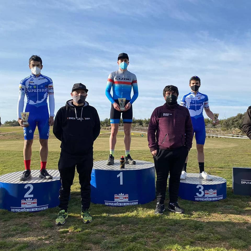 Aimar Madina y Aimar Erostarbe han tomado parte en su primera prueba