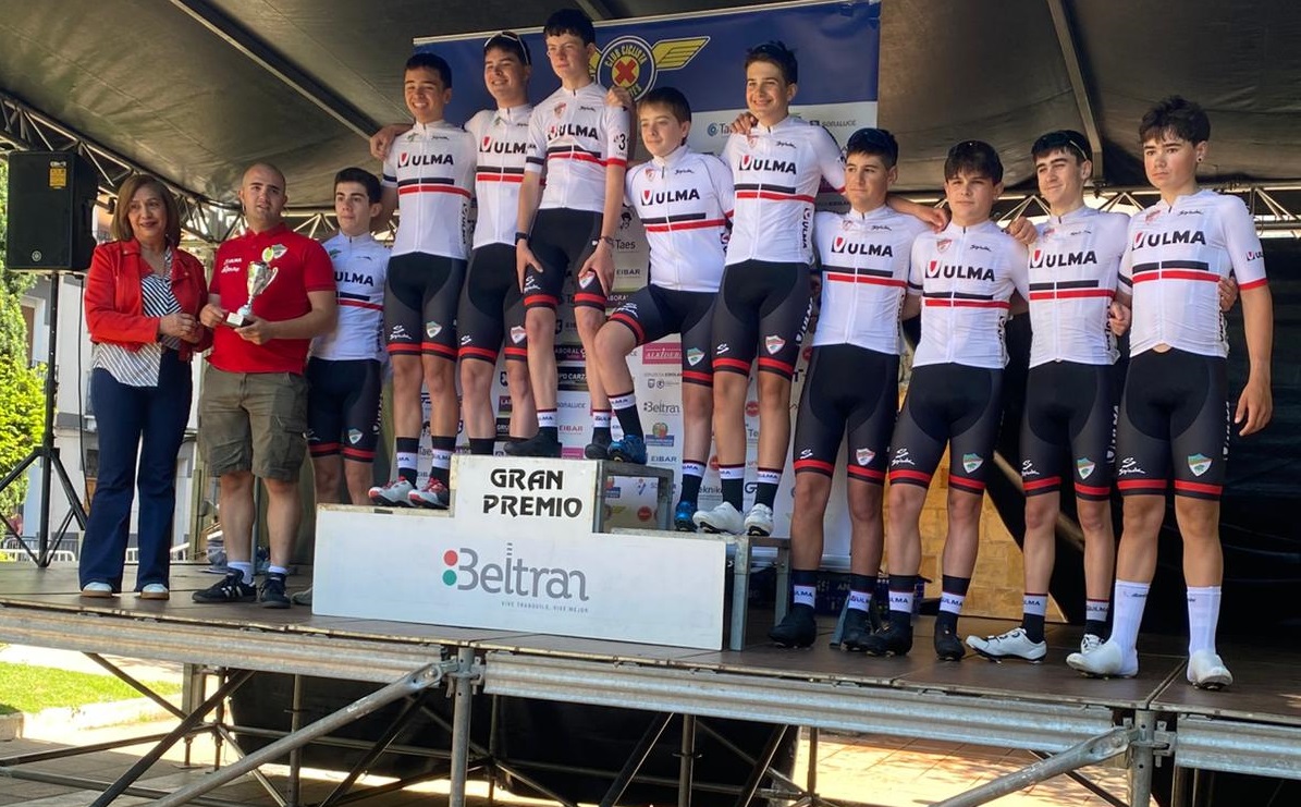 Imagen de la entrada: ULMA Txirrindulari Taldea nagusi IX. Eibarres Trofeoan